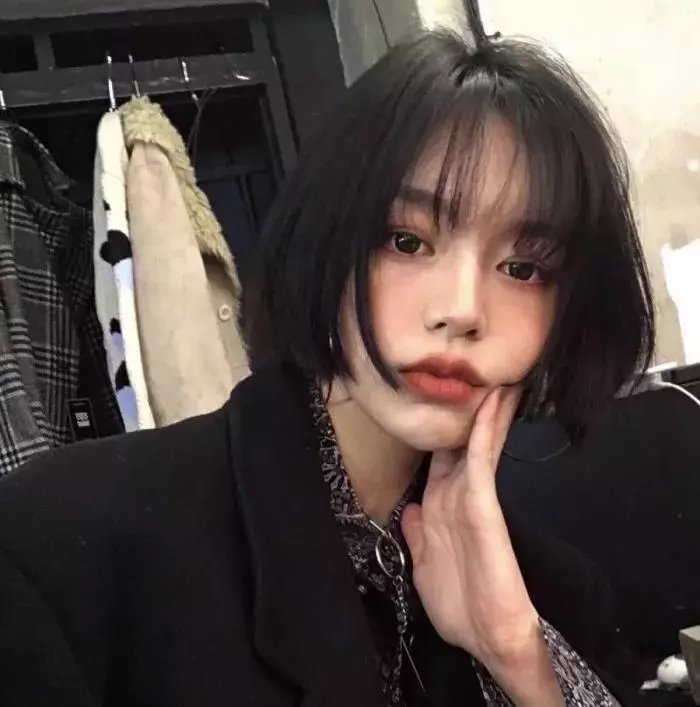 玉米田的小孩
